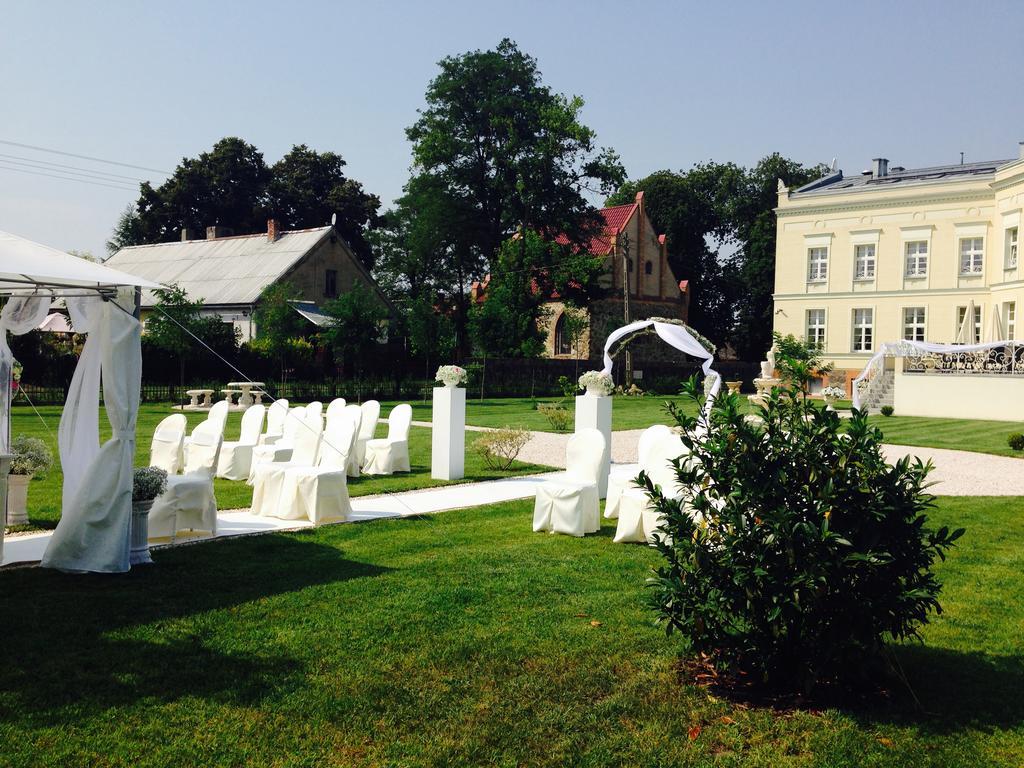 Hotel Spa Akacjowy Dwor Stargard Szczecinski Luaran gambar