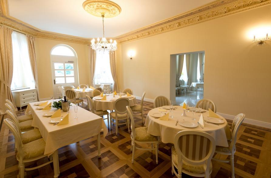 Hotel Spa Akacjowy Dwor Stargard Szczecinski Luaran gambar
