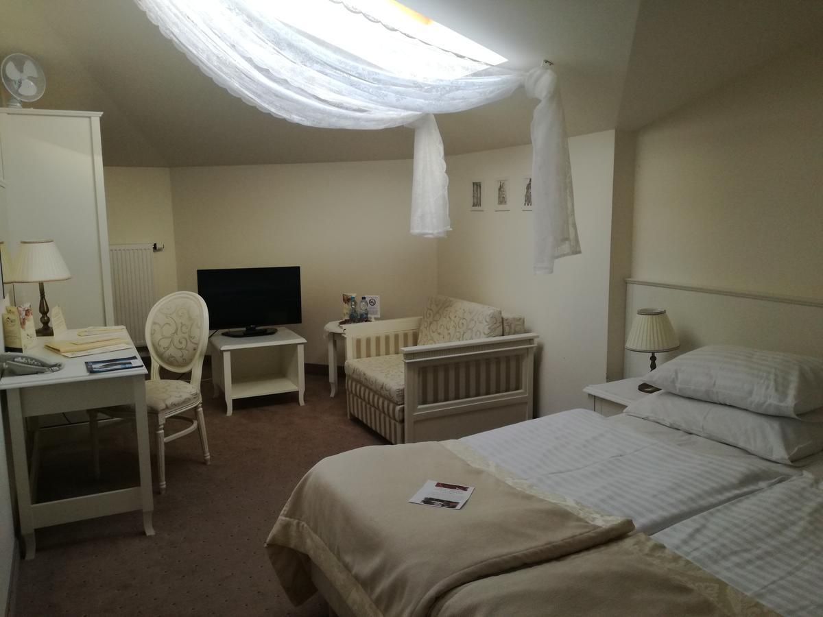 Hotel Spa Akacjowy Dwor Stargard Szczecinski Luaran gambar